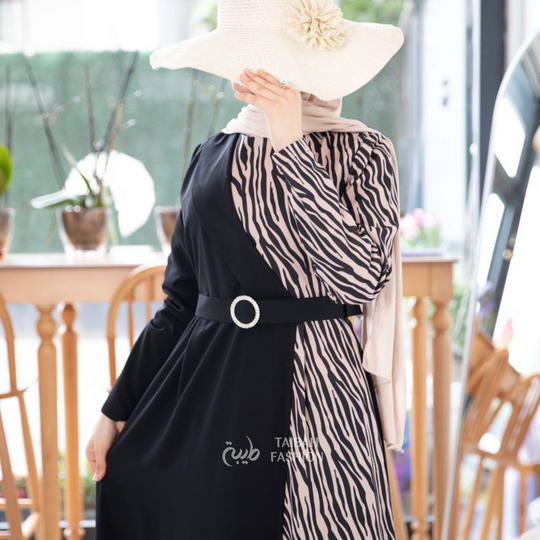 Zebra Patterned Abaya